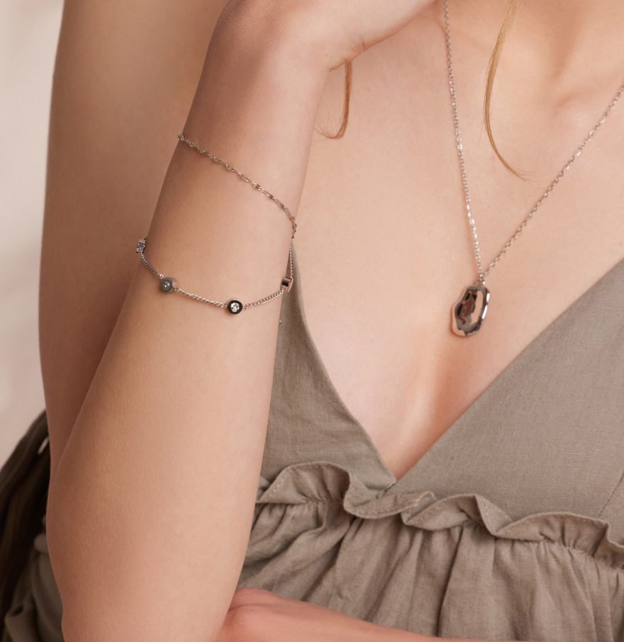 Aquelle in Silver