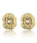 Zephyra in Gold