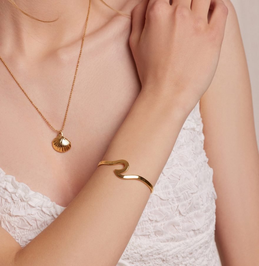 Wavelle Set in Gold