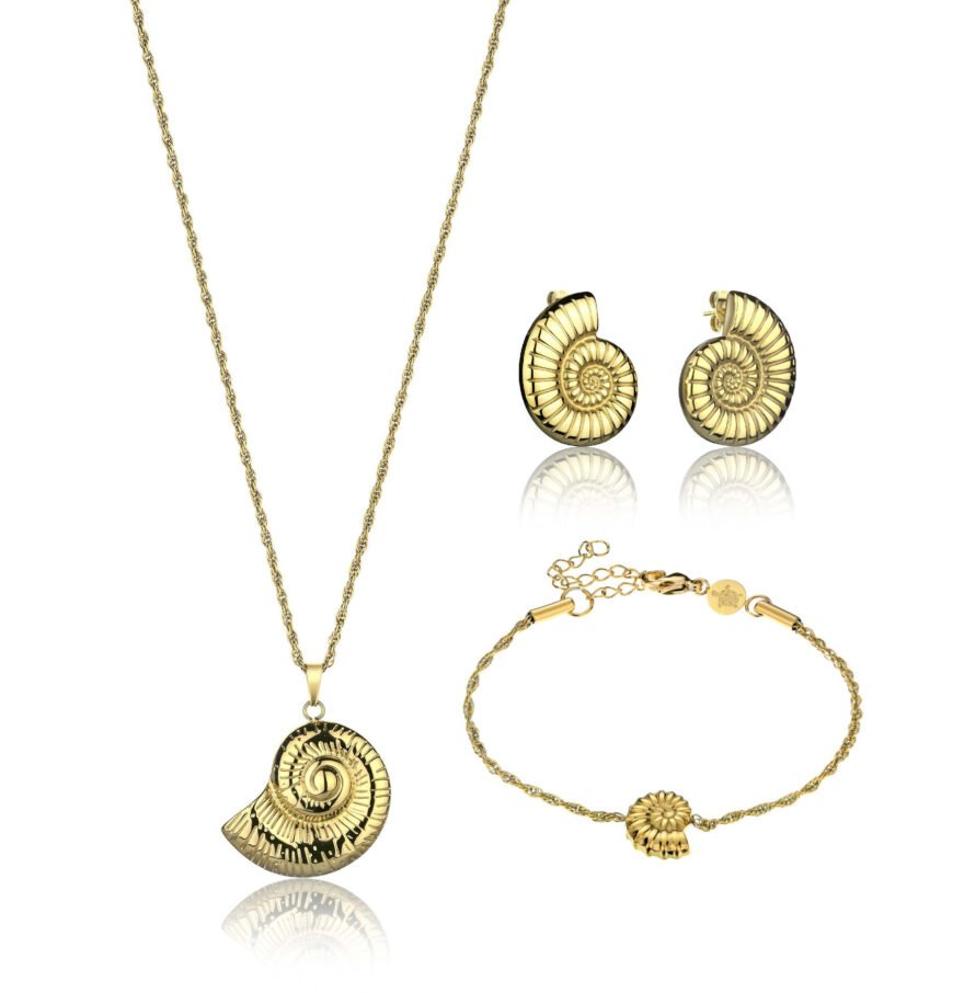 Cael  Set in Gold